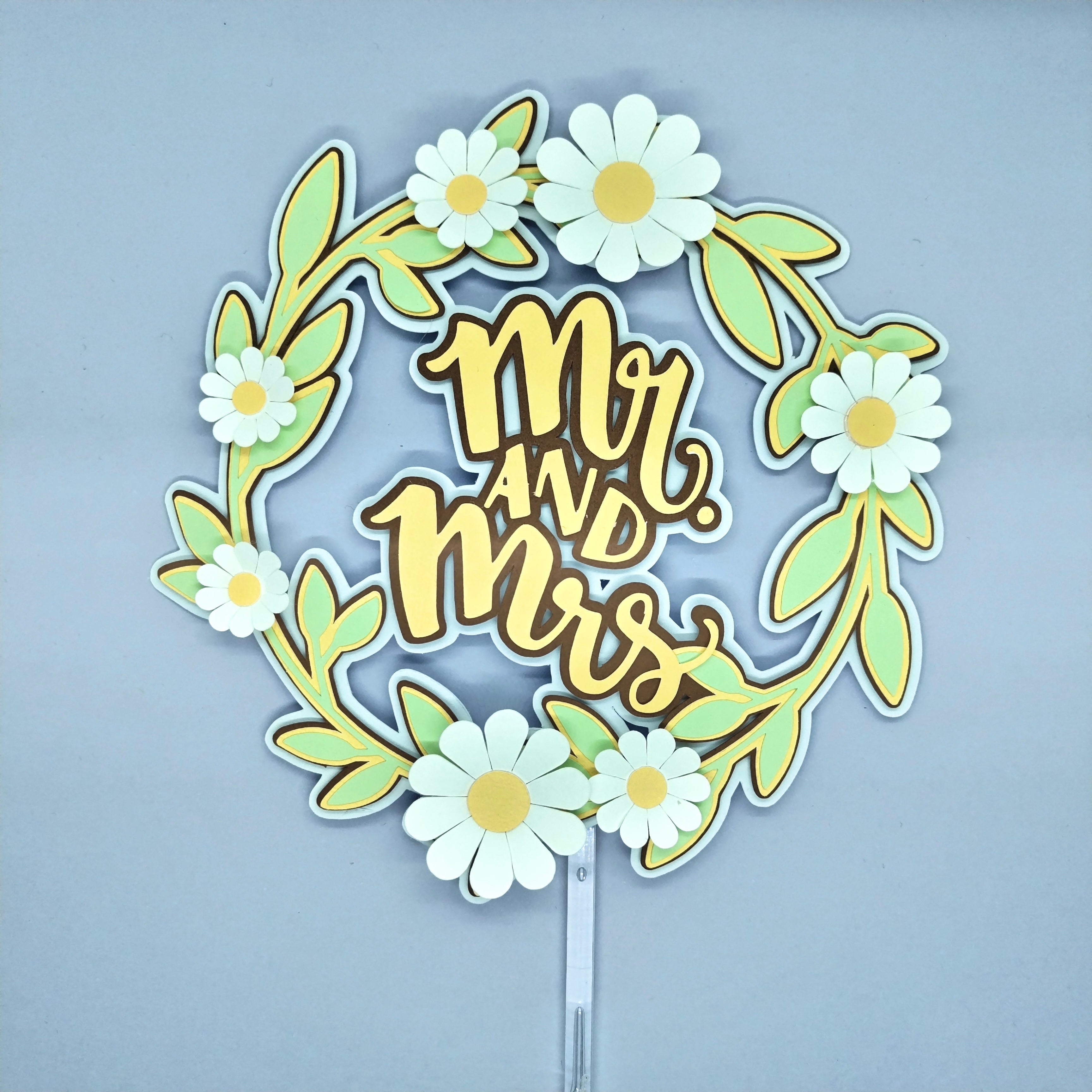 Cake Topper "Mr. And Mrs."